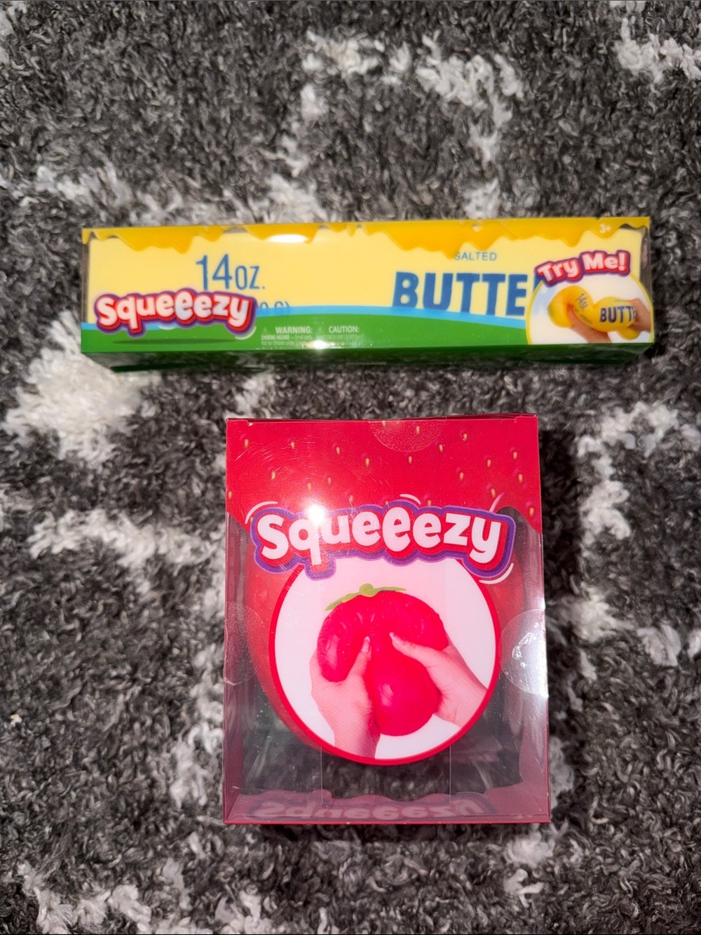 NIB Sunny Days Squeezy Squeeze Toy Bundle - Butter & Strawberry  Set